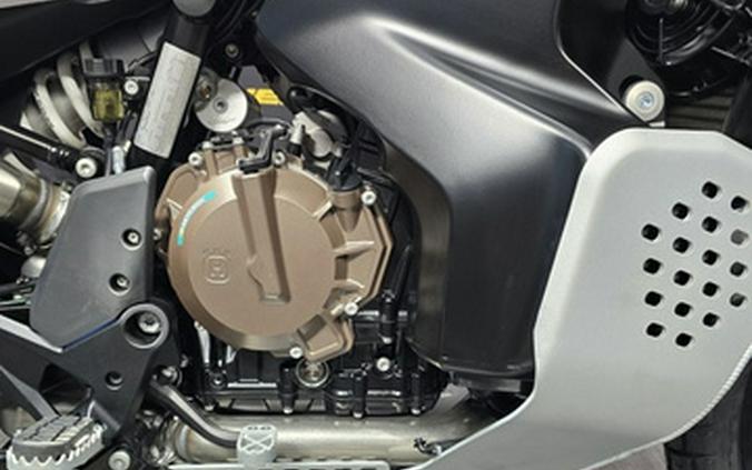2027 Husqvarna Norden 901 Expedition