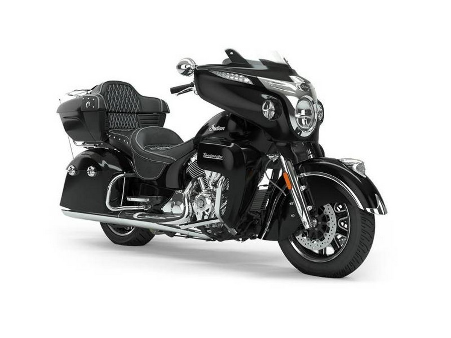 2019 Indian Motorcycle® Roadmaster® Thunder Black