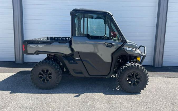 2024 Can-Am Defender Limited HD10