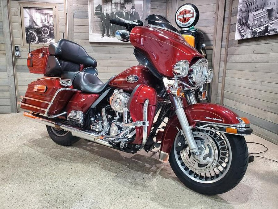 2009 Harley-Davidson® FLHTCU - Ultra Classic® Electra Glide®