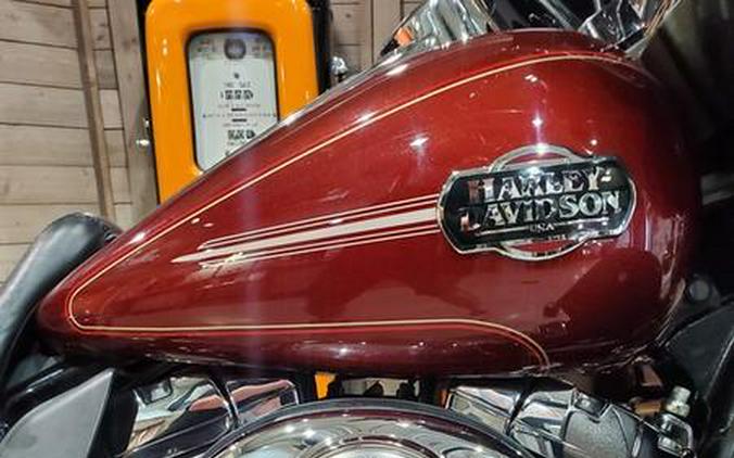 2009 Harley-Davidson® FLHTCU - Ultra Classic® Electra Glide®