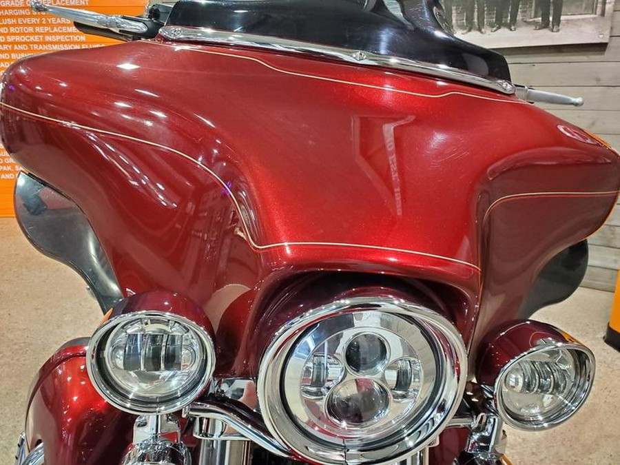 2009 Harley-Davidson® FLHTCU - Ultra Classic® Electra Glide®