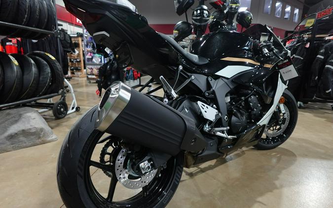 2026 Kawasaki NINJA ZX-6R ABS