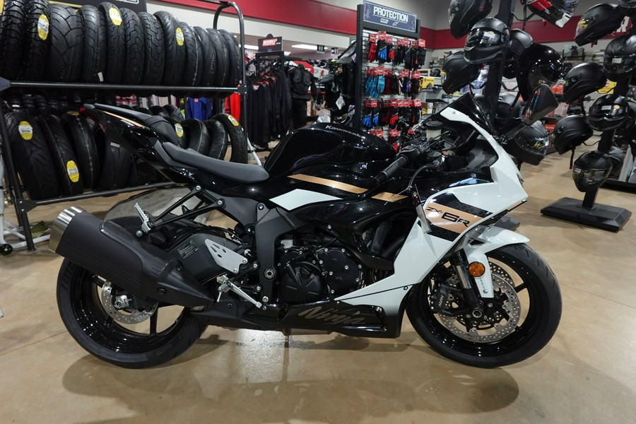 2026 Kawasaki NINJA ZX-6R ABS