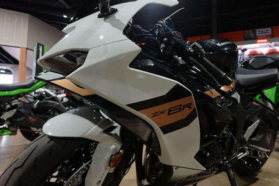 2026 Kawasaki NINJA ZX-6R ABS