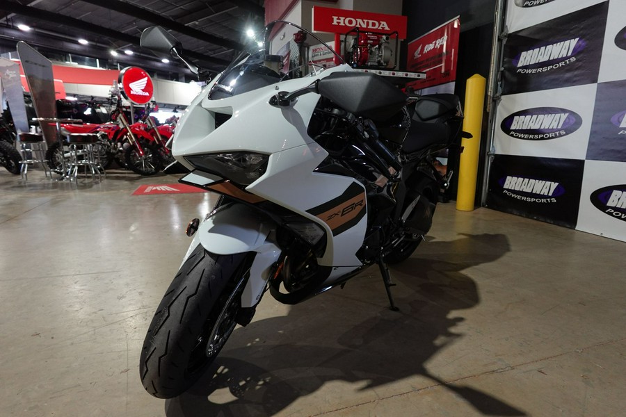 2026 Kawasaki NINJA ZX-6R ABS