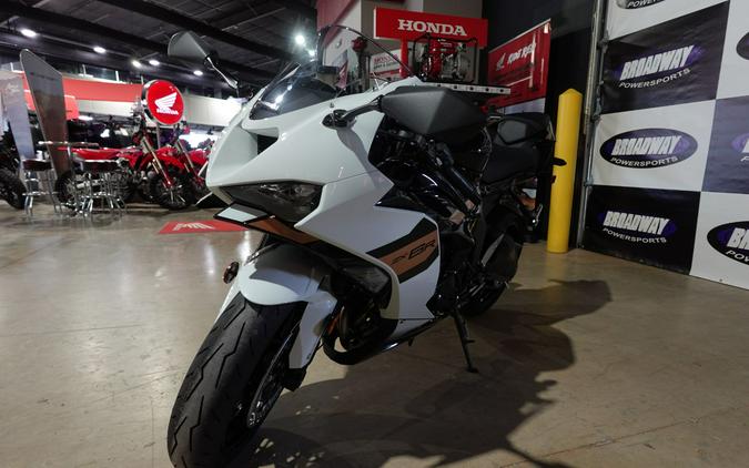 2026 Kawasaki NINJA ZX-6R ABS