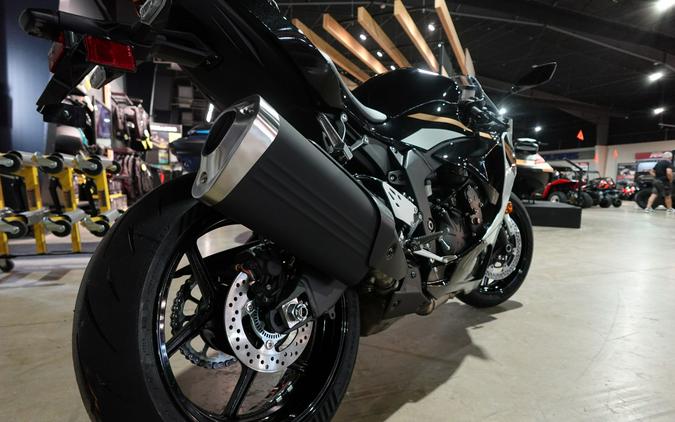 2026 Kawasaki NINJA ZX-6R ABS