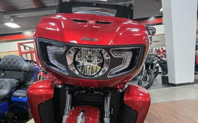 2026 Indian Pursuit Limited 112 W/Powerband Audio Sunset Red