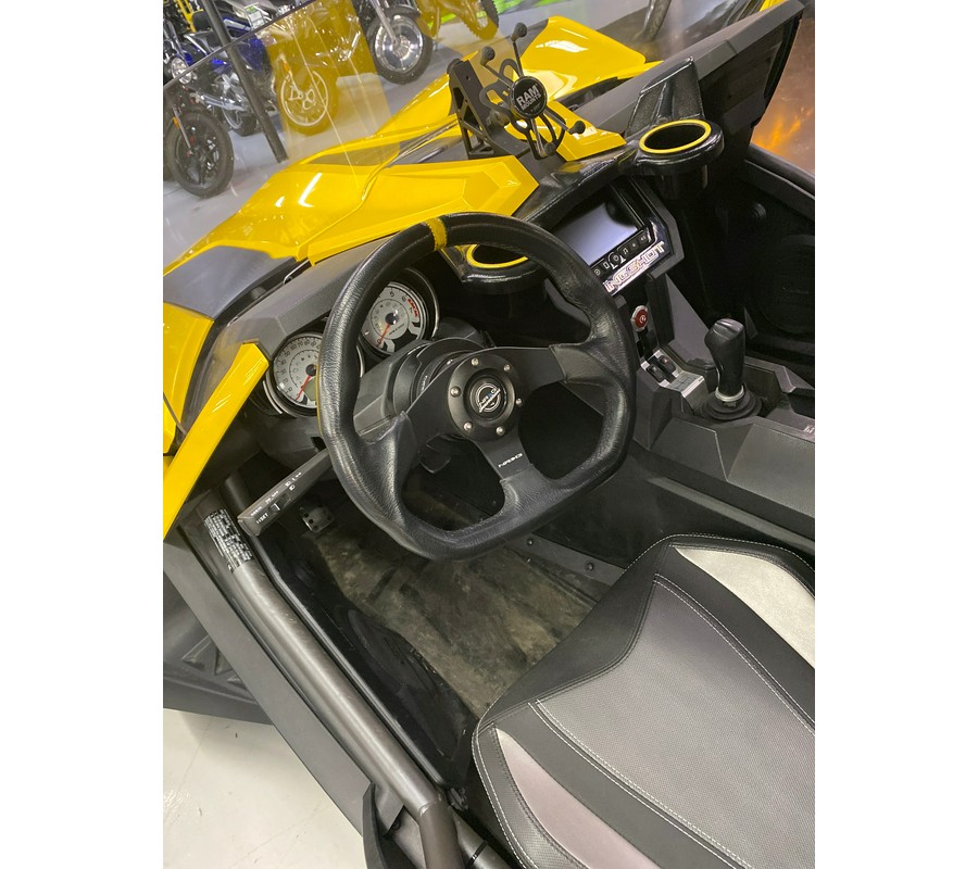 2019 Slingshot SLINGSHOT SL ICON DAYTONA YELLOW