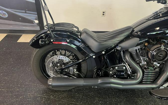 2017 Harley-Davidson Softail Slim S Vivid Black FLSS