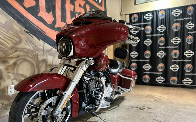 FLHX 2020 Street Glide®