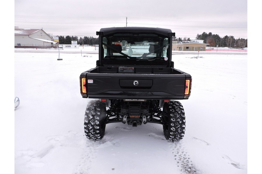 2026 Can-Am Defender XT CAB HD11