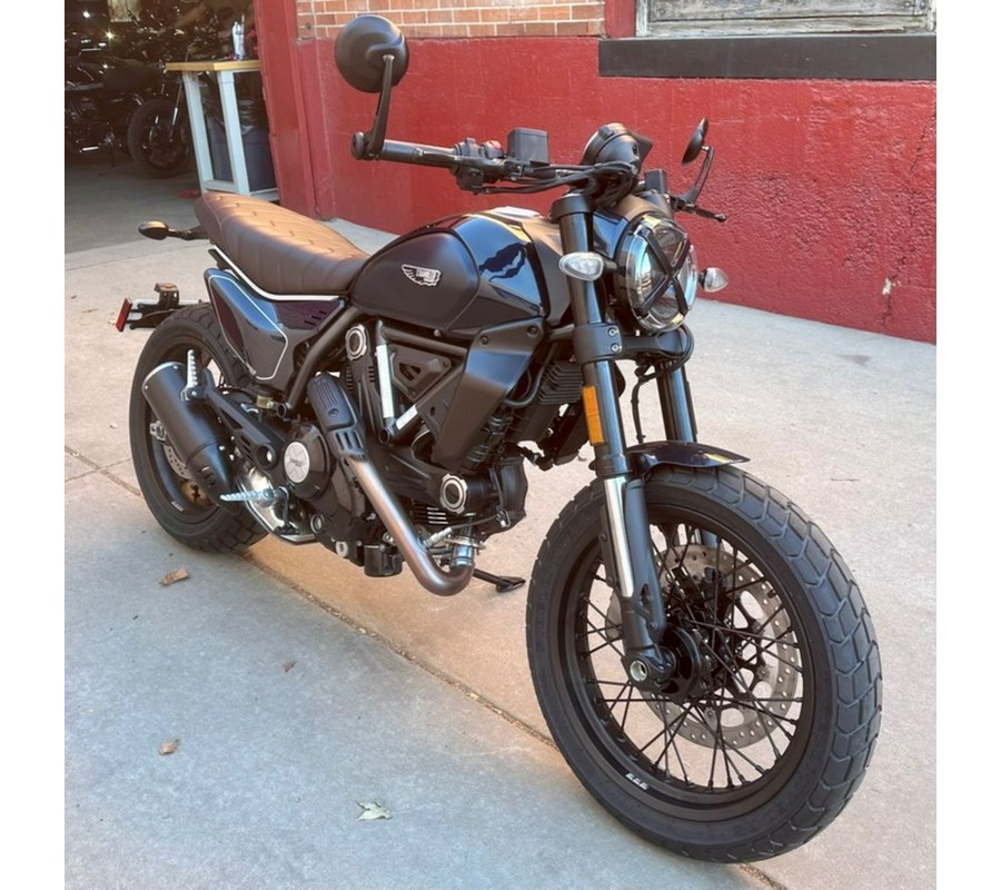 2024 Ducati Scrambler Nightshift (2G) Blue
