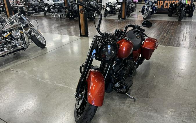 2025 Harley-Davidson Road King Special