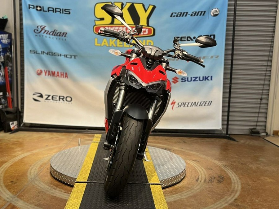2024 Ducati Streetfighter V2 Red