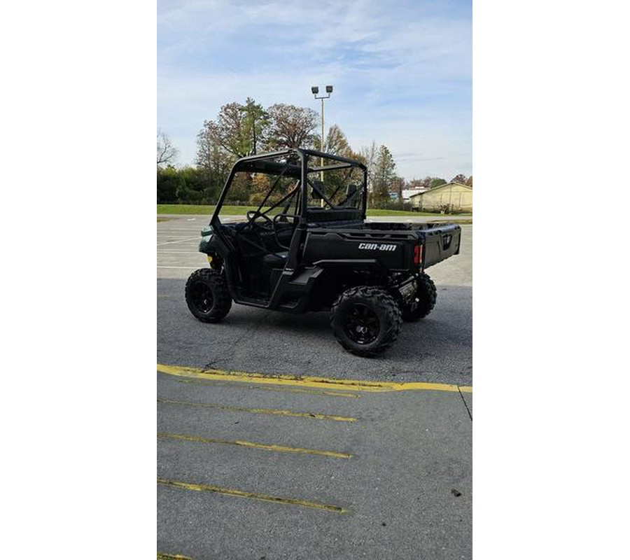2026 Can-Am® Defender DPS HD9 Compass Green