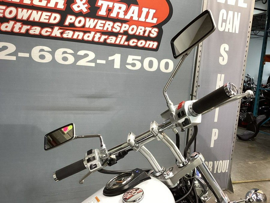 2016 Suzuki Boulevard S40