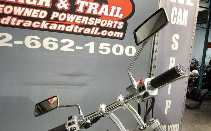 2016 Suzuki Boulevard S40