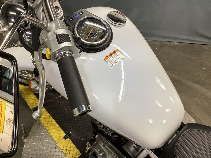 2016 Suzuki Boulevard S40