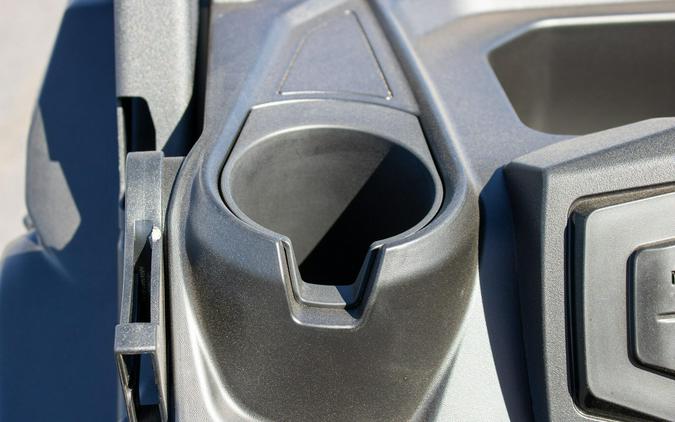 2026 CAN-AM DEFENDER MAX DPS HD7