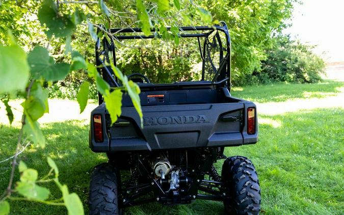 2026 Pioneer 700 Deluxe - Honda