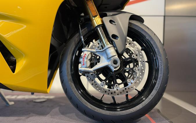 2026 Ducati PANIGALE V2 S