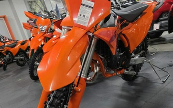 2027 KTM SX 85 (19/16)