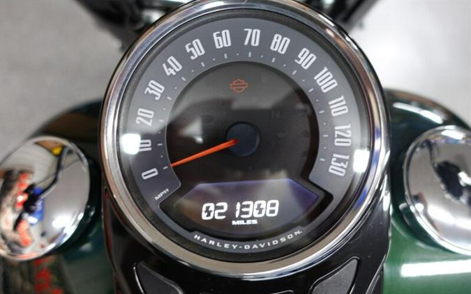 2019 Harley-Davidson Softail Heritage Classic 114