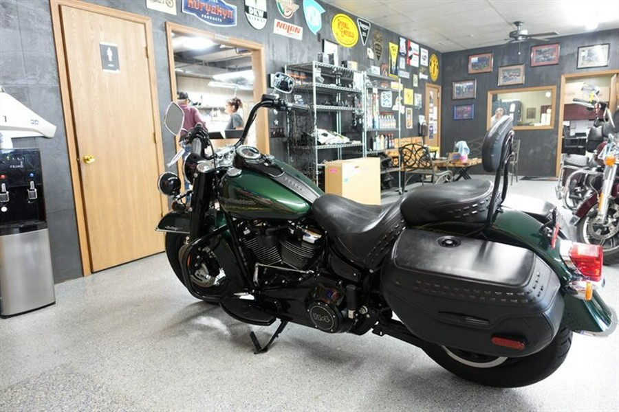 2019 Harley-Davidson Softail Heritage Classic 114