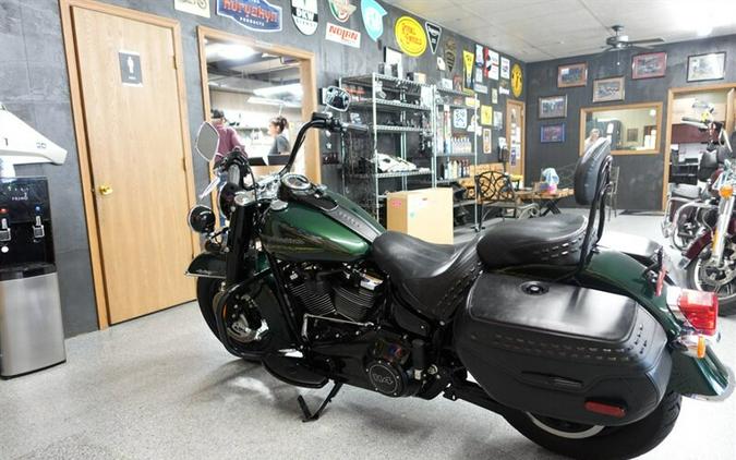 2019 Harley-Davidson Softail Heritage Classic 114