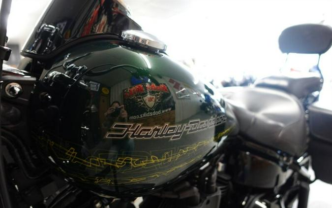 2019 Harley-Davidson Softail Heritage Classic 114