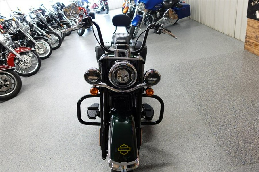 2019 Harley-Davidson Softail Heritage Classic 114