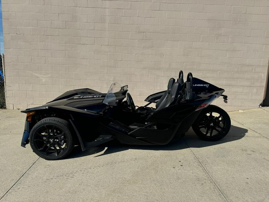 2023 Polaris Slingshot® Slingshot® S Manual