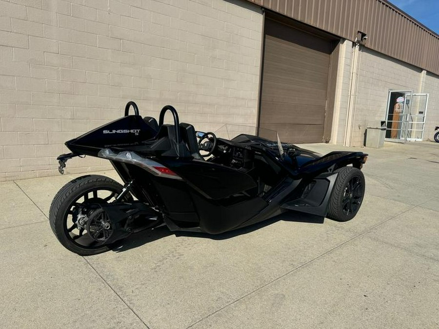 2023 Polaris Slingshot® Slingshot® S Manual