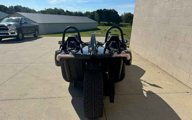 2023 Polaris Slingshot® Slingshot® S Manual