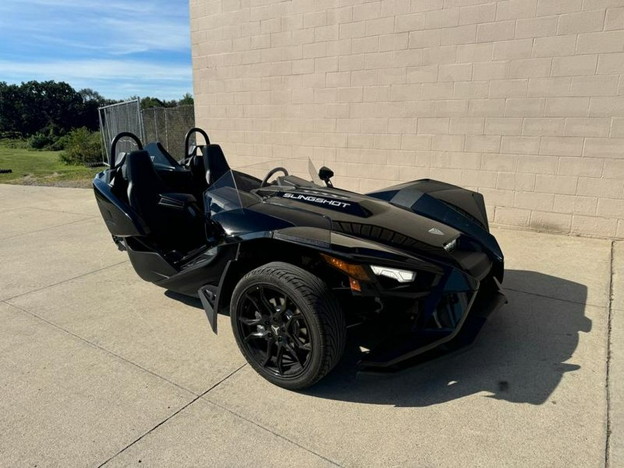 2023 Polaris Slingshot® Slingshot® S Manual