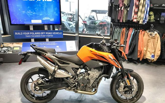 2024 KTM 790 Duke