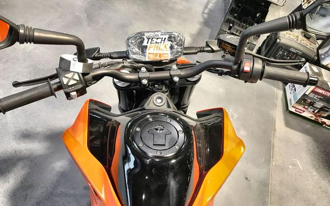 2024 KTM 790 Duke