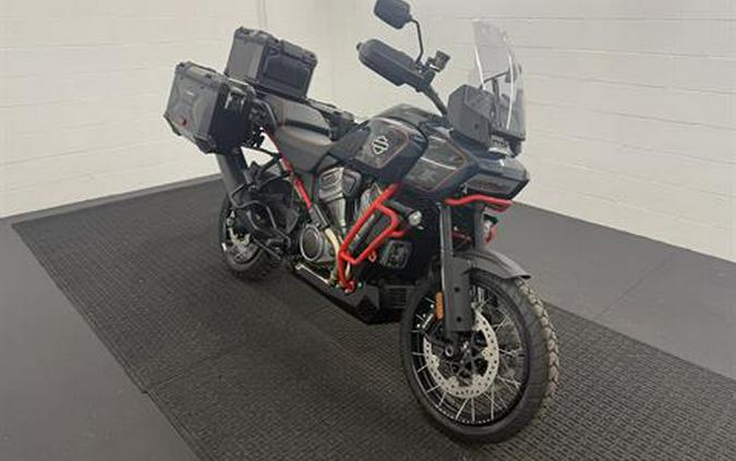 2025 Harley-Davidson CVO™ Pan America®