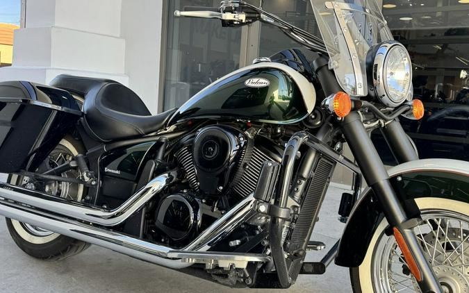 2022 Kawasaki Vulcan® 900 Classic