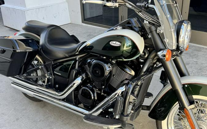 2022 Kawasaki Vulcan® 900 Classic
