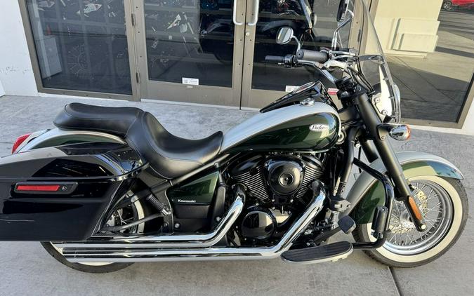 2022 Kawasaki Vulcan® 900 Classic