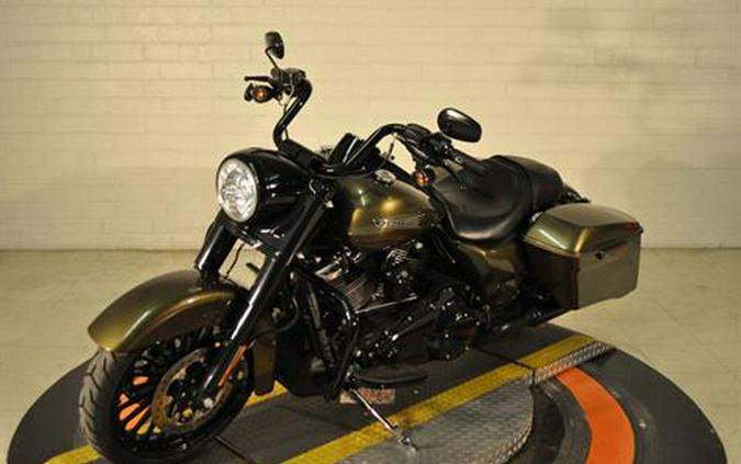 2017 Harley-Davidson Road King® Special