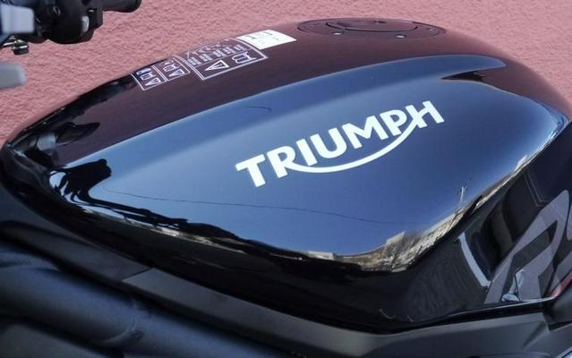 2024 Triumph Speed Triple 1200 RS Sapphire Black