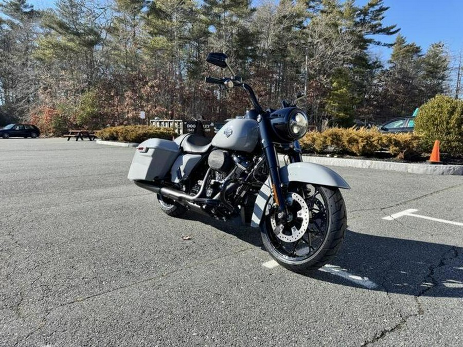 2025 Harley-Davidson® FLHRXS - Road King® Special