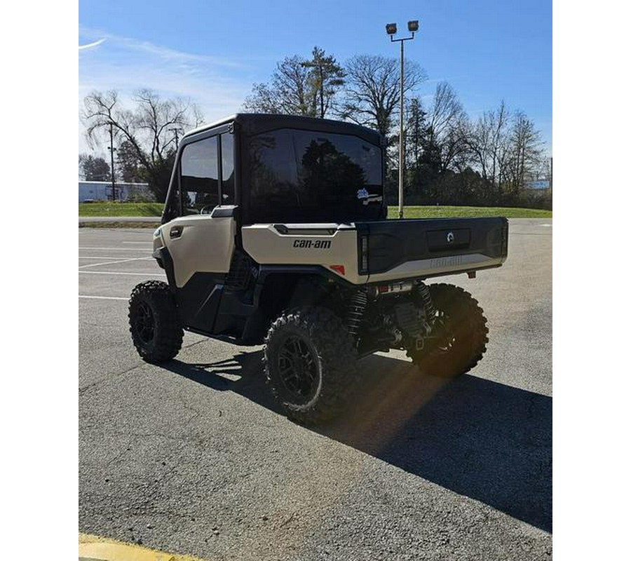 2026 Can-Am® Defender Limited HD11 Desert Tan & Carbon Black