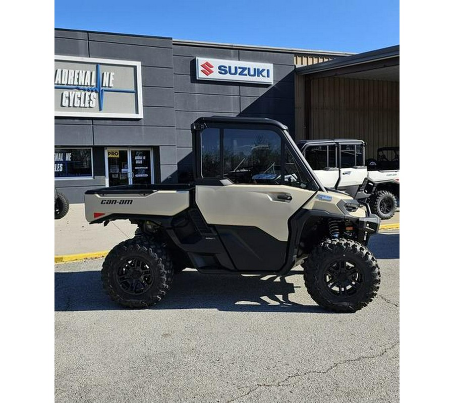 2026 Can-Am® Defender Limited HD11 Desert Tan & Carbon Black