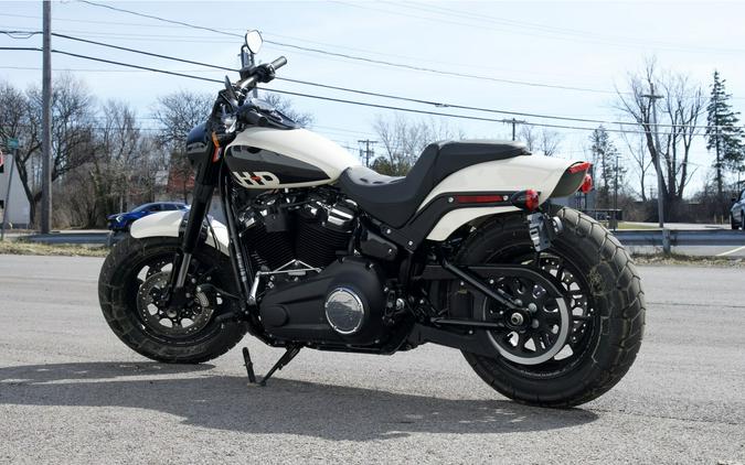 2022 Harley-Davidson® FXFBS Fat Bob 114 White Pearl