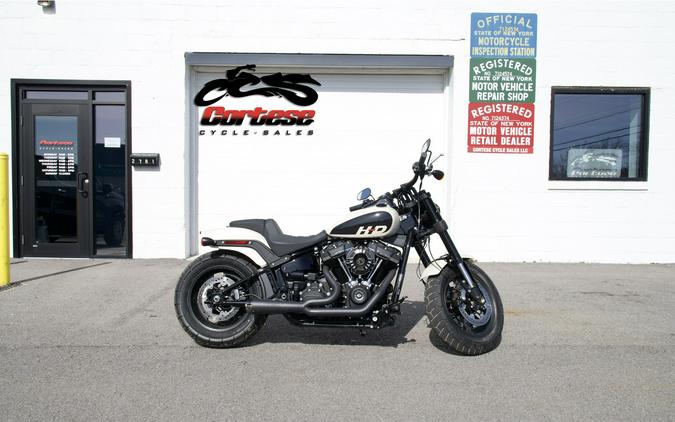 2022 Harley-Davidson® FXFBS Fat Bob 114 White Pearl